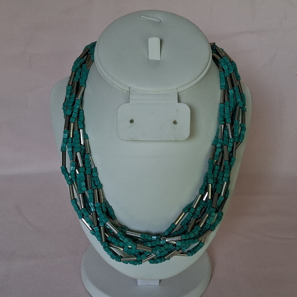 Cubed Howlite Dyed Turquoise Multi-strand Chunky Twisted Necklace Western